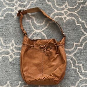 Lucky Brand Like New Tan Leather Shoulder Bag